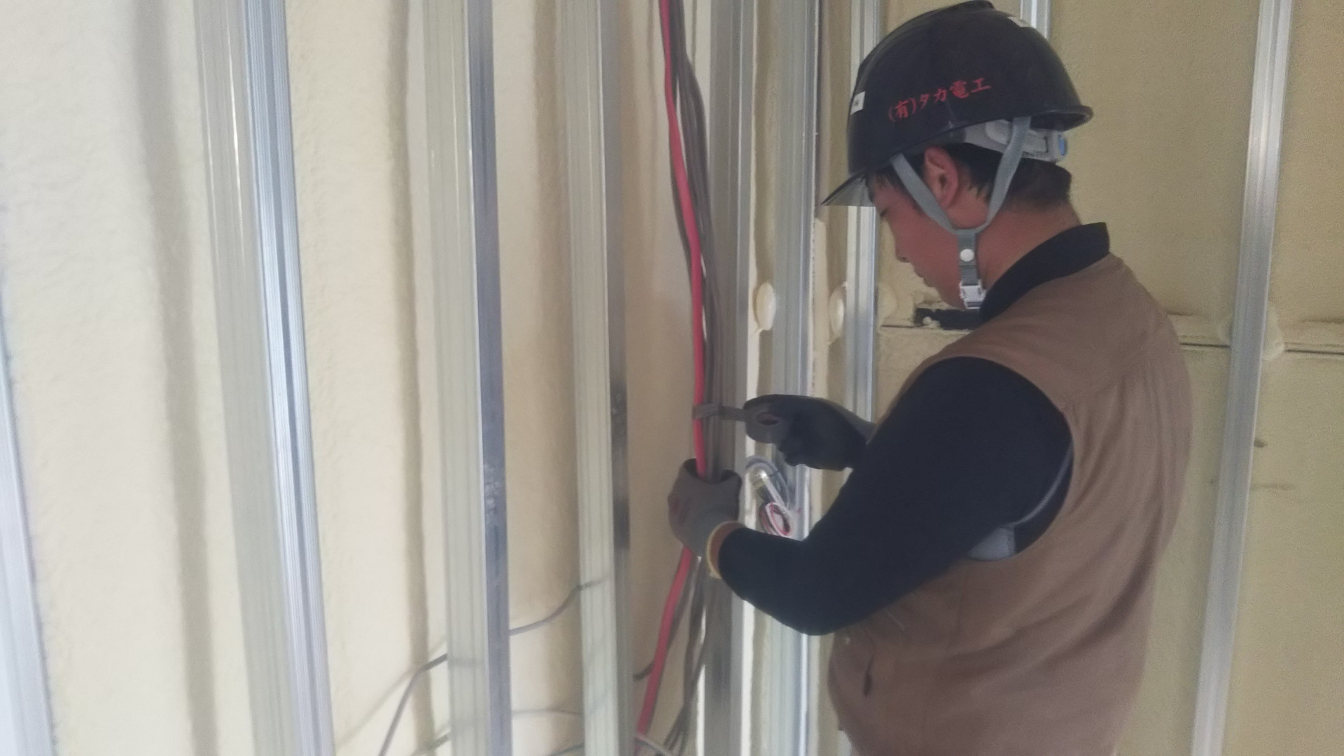 三郷市の電気工事会社、タカ電工では正社員を募集しています！